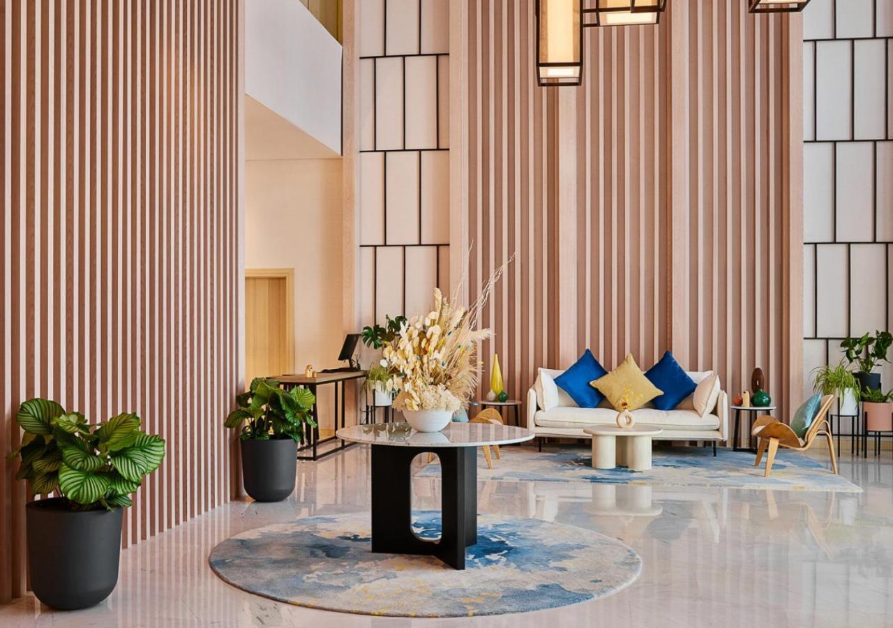 Voco Dubai The Palm By Ihg Hotel Exterior photo